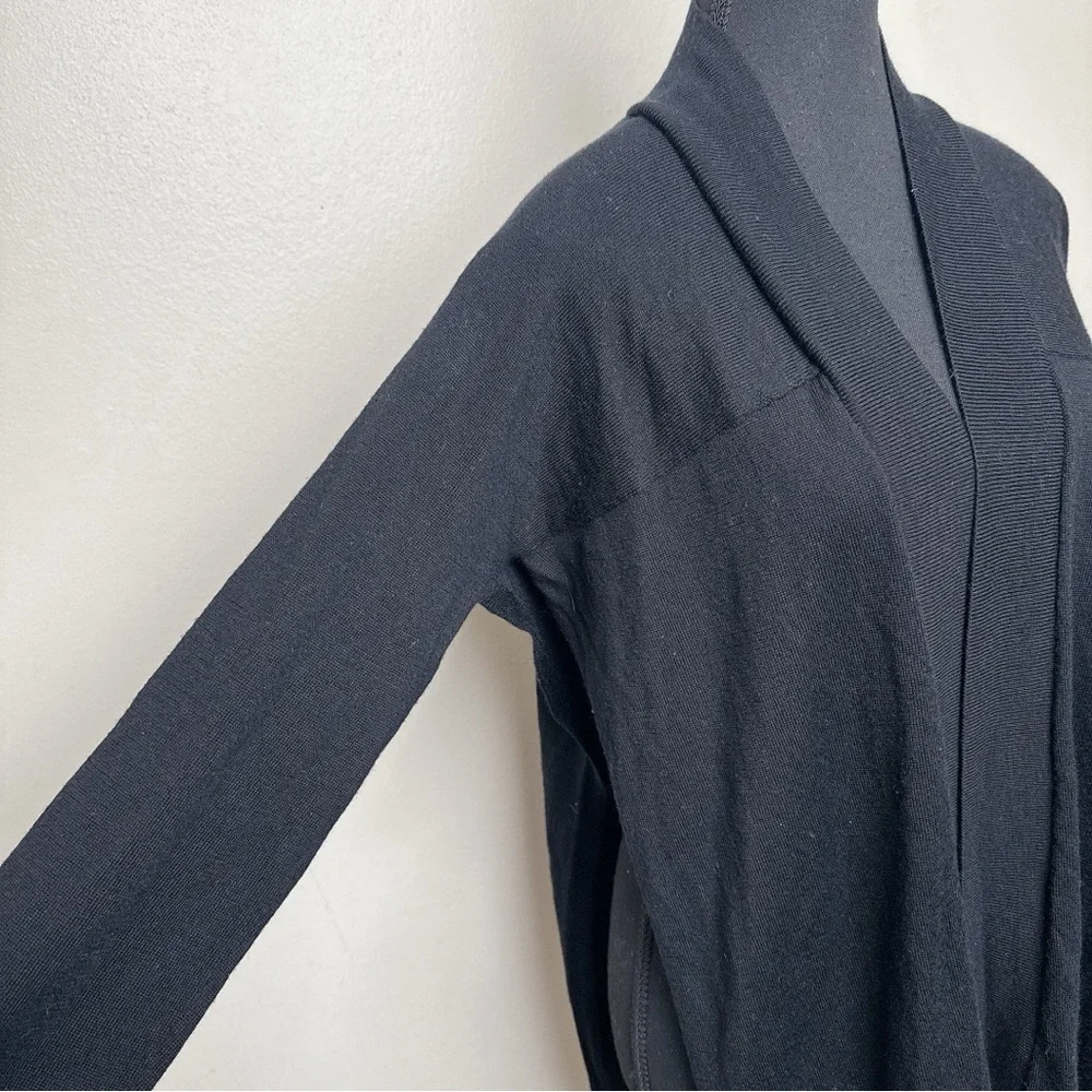 Lululemon Womens  Blissful Zen Sweater Black